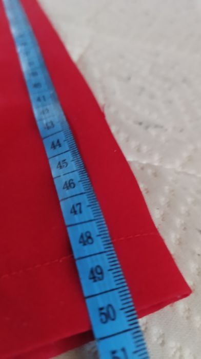 Жіночий святковий  брючний костюм червоний Італія