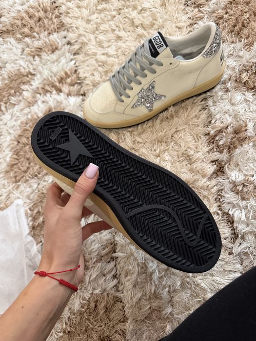 жіночі кеди golden goose