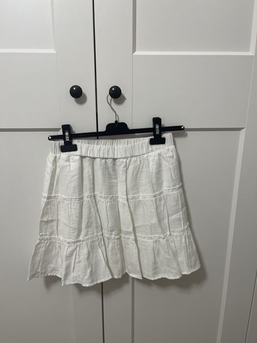 Biała spodniczka