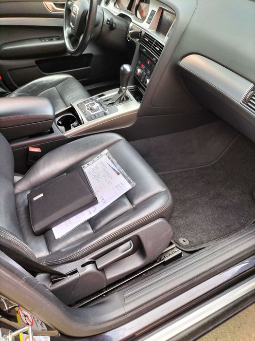 Audi A6   2.4 benz. lpg