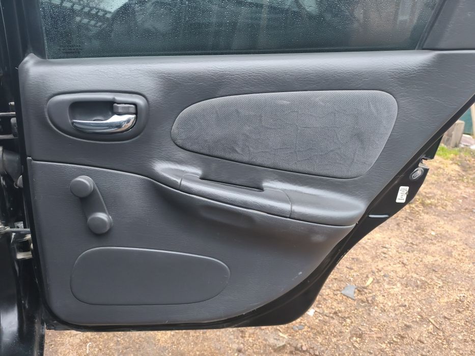Chrysler Neon 2/ Gaz 4