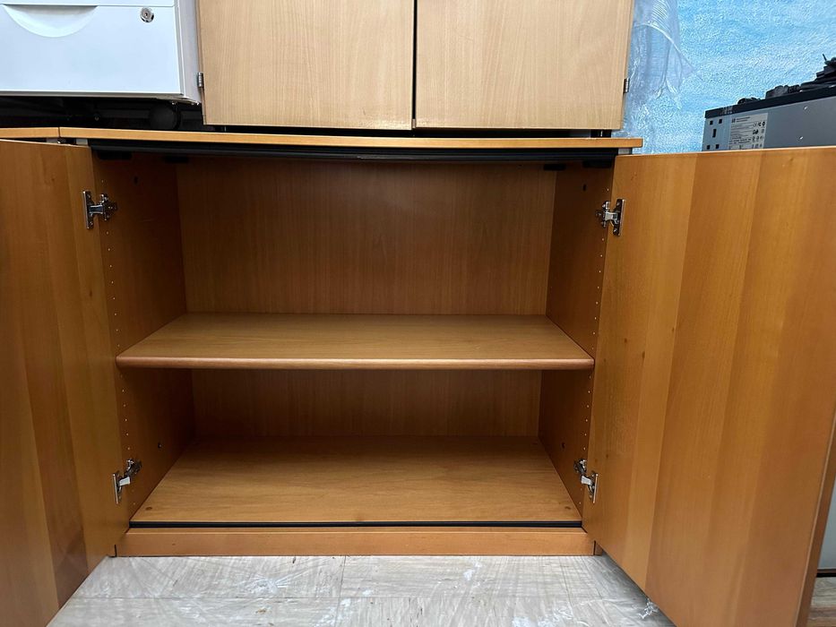 Armário baixo de nogueira  CEO