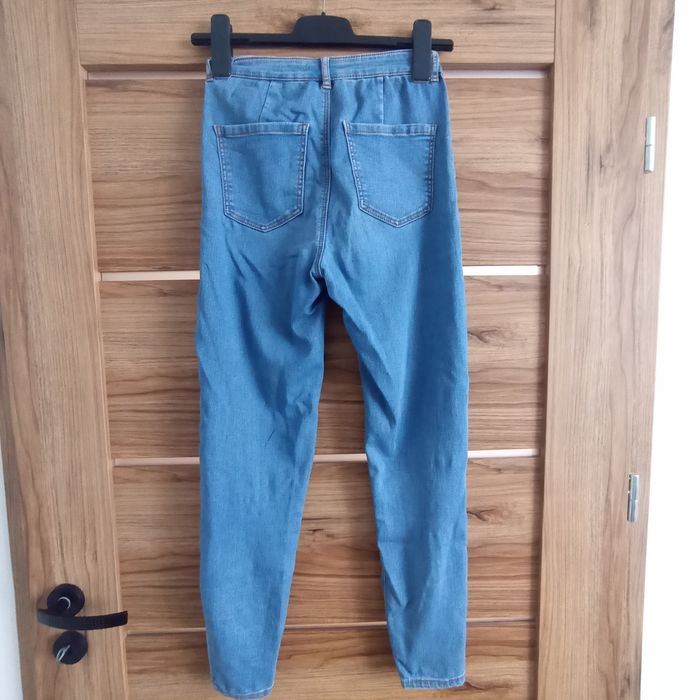 Spodnie z wysokim stanem jegginsy skinny Cropp
