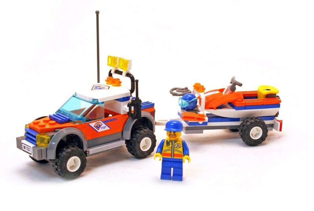 LEGO City - Transporte de presos (7245) e Guarda Costeira (7737)