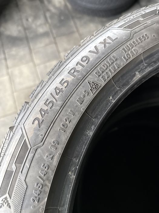 Шини резина 245/45/19 r19 Barum комплект зимні