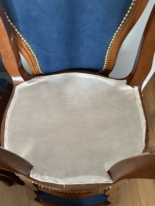 4 Cadeiras de Madeira de Carvalho