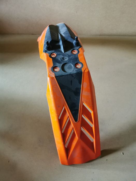 Ktm adventure 990 osłona owiewka plastik błotnik przod