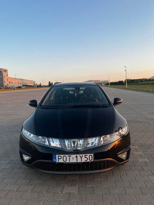 Honda Civic VIII 1.8 140 KM