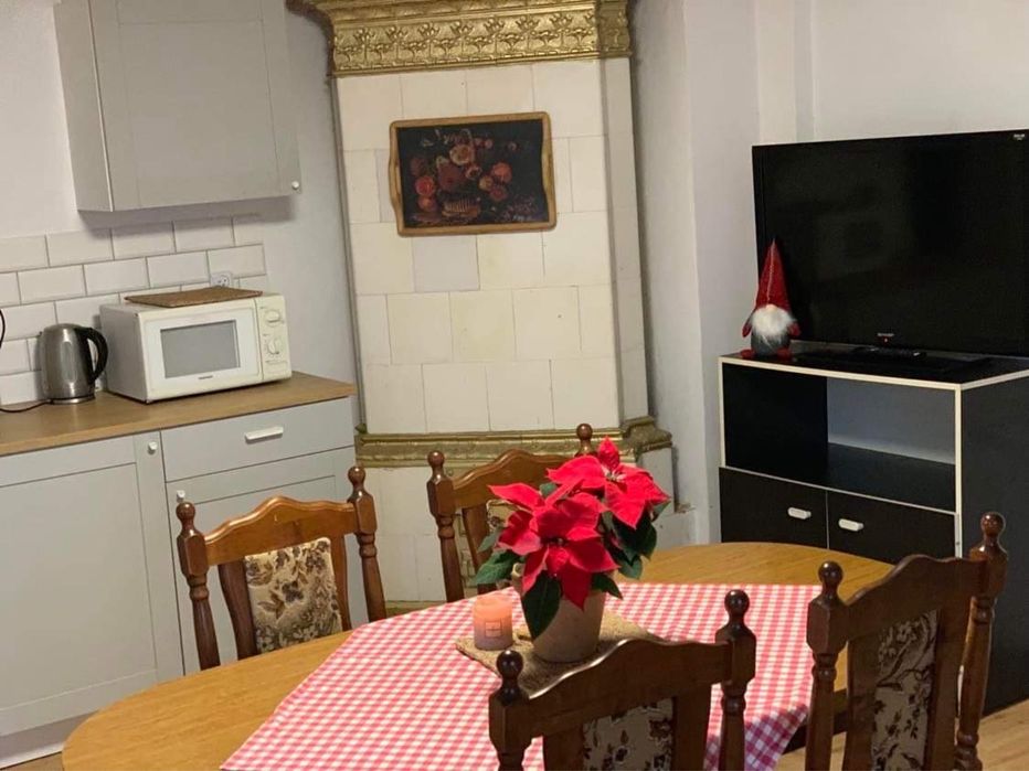 Komfortowe pokoje dla pracowników 5 min. od fabryki Mercedesa