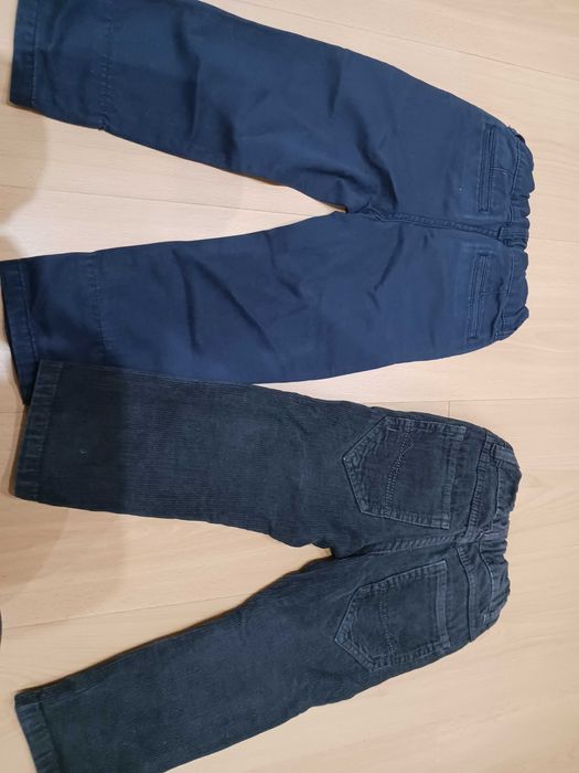 Conjunto de  4 calças para criança - 2/3 anos