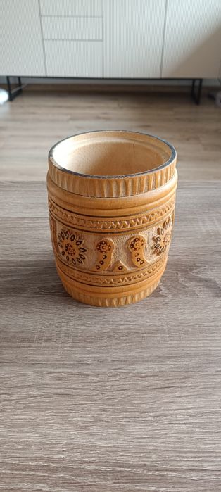 Pojemnik drewniany