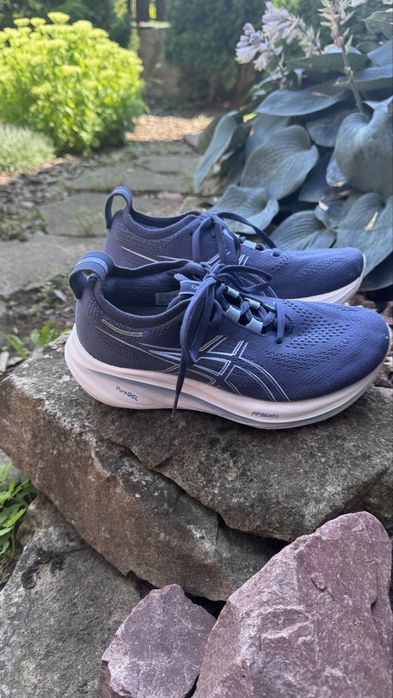 Кросівки ASICS Gel-Nimbus