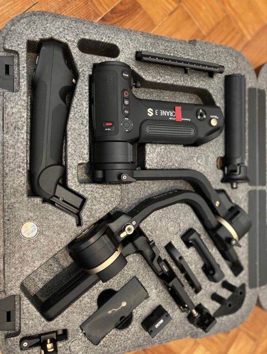 Canon C200 com todos acessorios + Gimbal Zhiyun Crane 3S