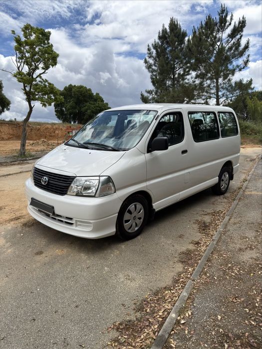 Toyota HiAce 2.5 D-4D  9Lugares  — 2007 — 92.000 km