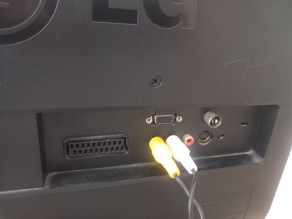 LG lcd TV 20 polegadas447168803589345283