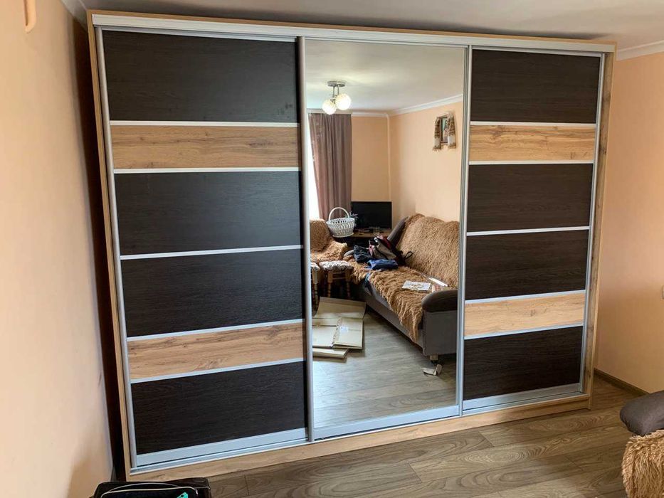 Шафа-купе готові та під замовлення