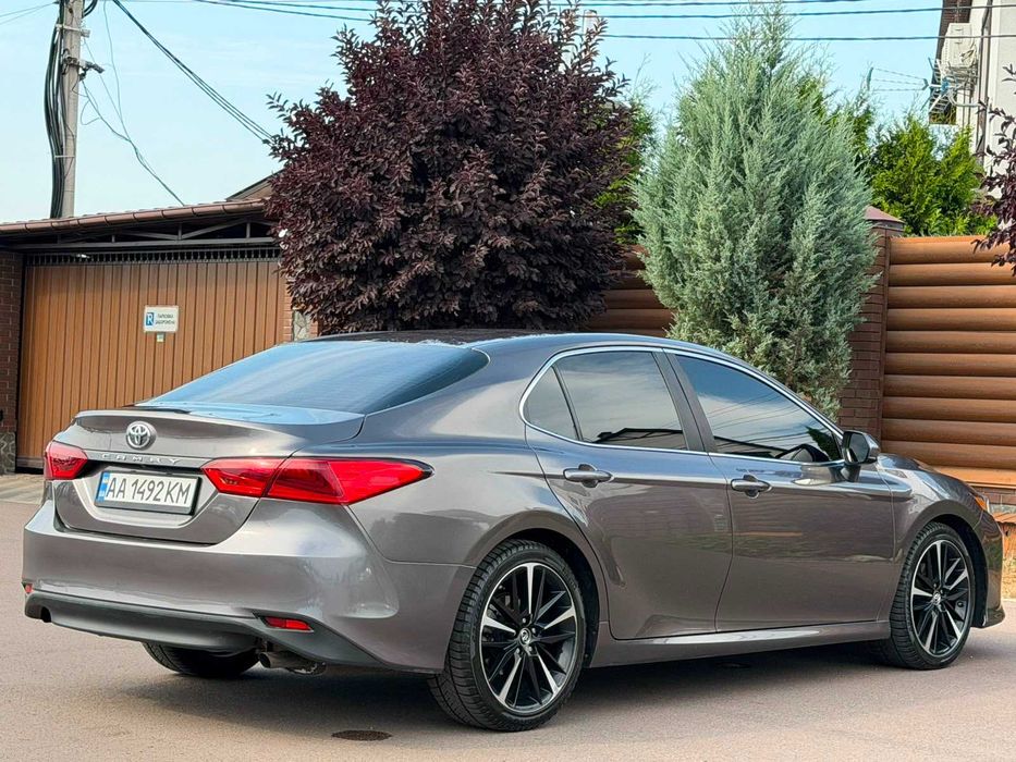 Toyota Camry 2017