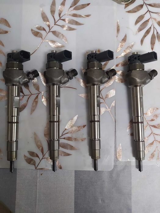 Wtryski wtryskiwacze 2,0 TDI VW Audi Skoda Seat 04L130277AC