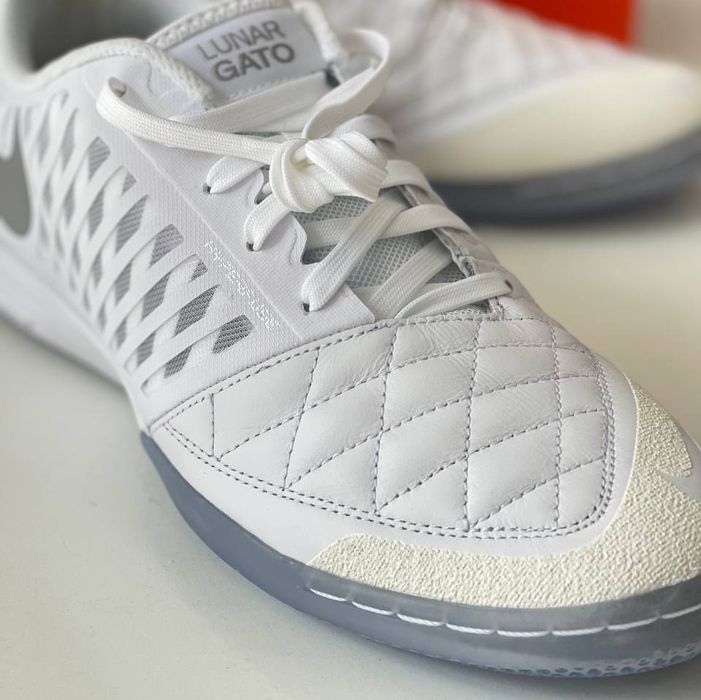 Футзалки Nike LunarGato II IC 580456‑014 580456-502. 580456-105