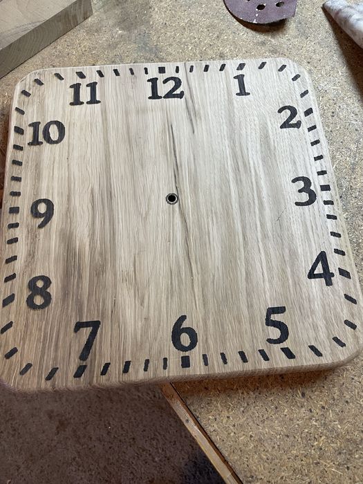 Настінний дерев’яний годинник 370мм | Дуб | Безшумний | Гравіювання