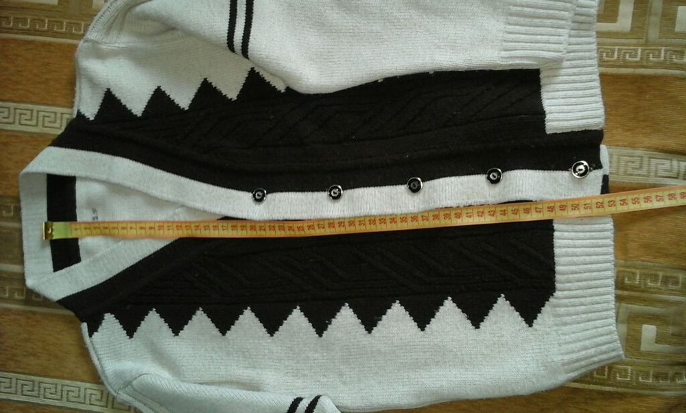 Кофта для хлопця в школу 9-10р