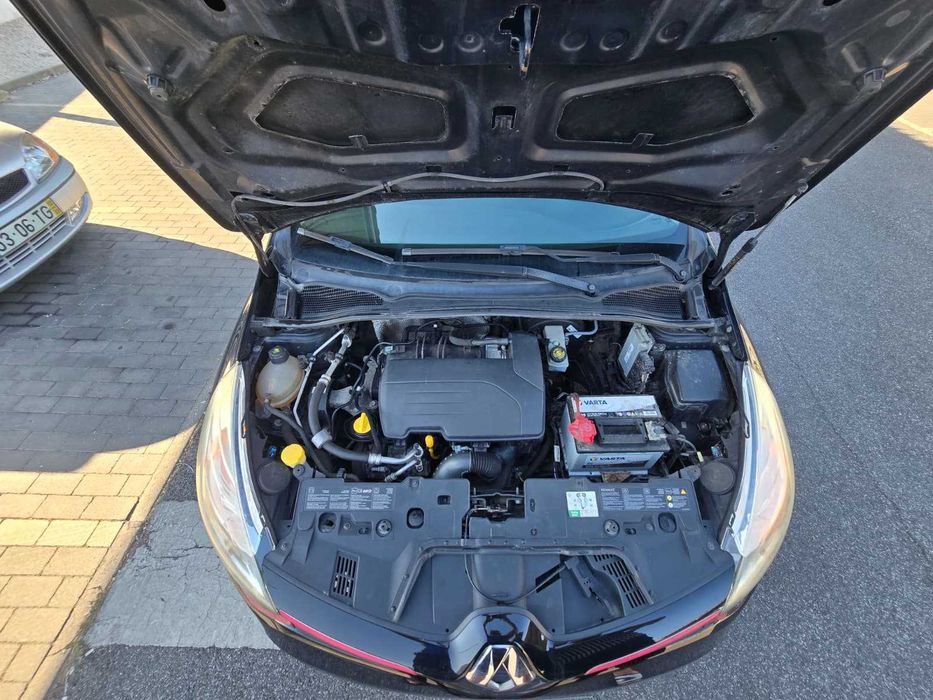 Renaut clio VI 1.2 16 v