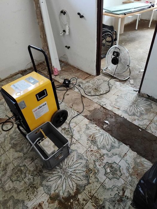 Osuszanie, ozonowanie, sprzedaż osuszaczy od ręki