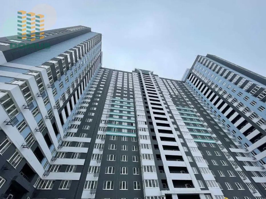 СРОЧНО 2 комн квартиру в ЖК Скай Сити! Варненская. ДОМ СДАН