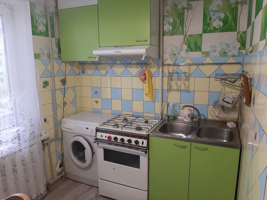 У продажа 4к квартира на проспекті Богдана Хмельницького