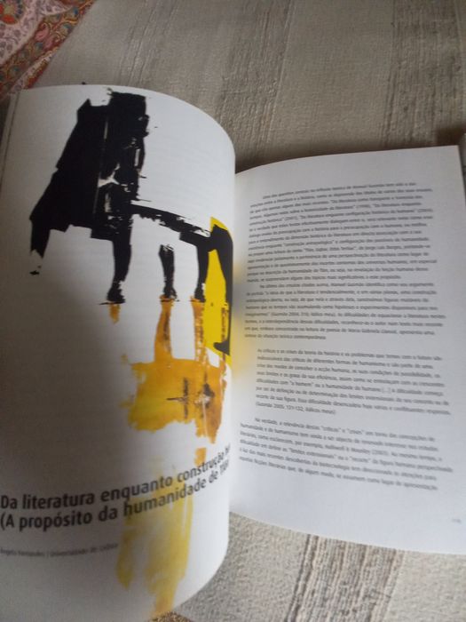 Duas revistas Pretextos Augustina Bessa Luis e Manuel Gusmão novas