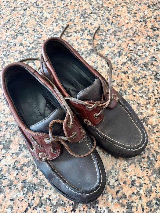 Sapatos de Vela Kickers