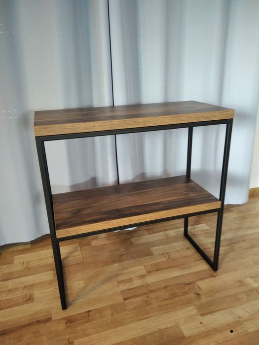 Konsola w stylu loft