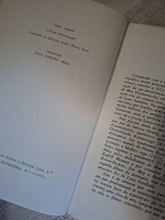 Livro sobre cinema de terror