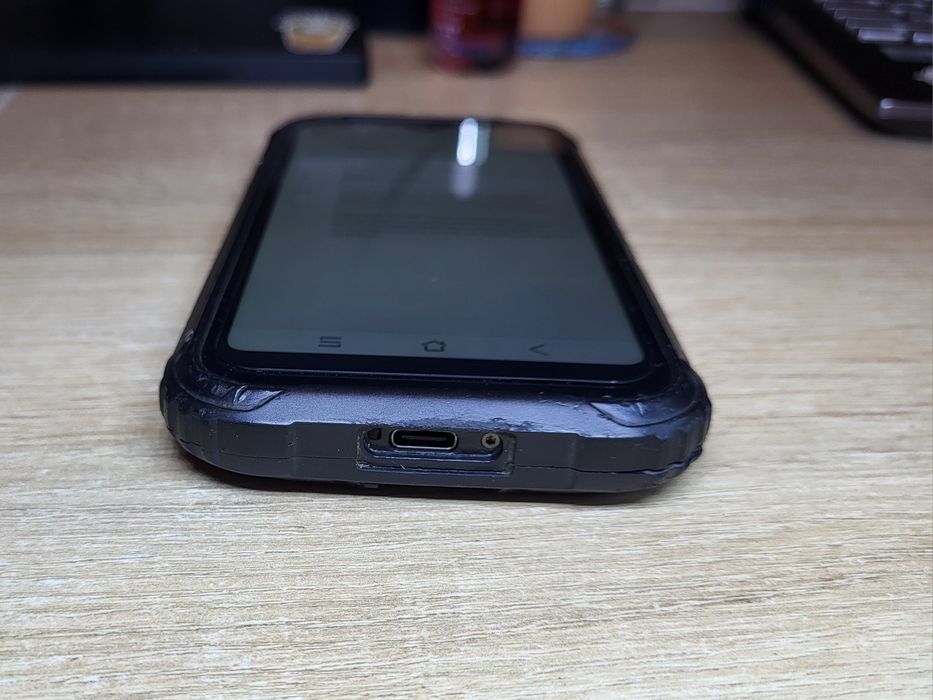 Телефон Blackview BV5900 3/32Гб