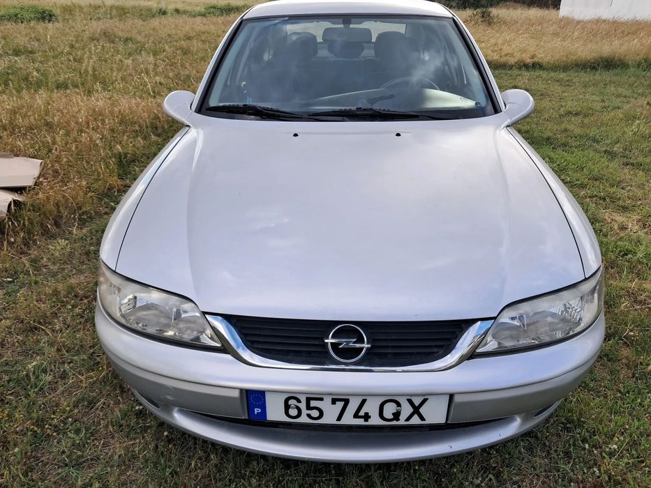 Opel Vectra 1.6 Elegance