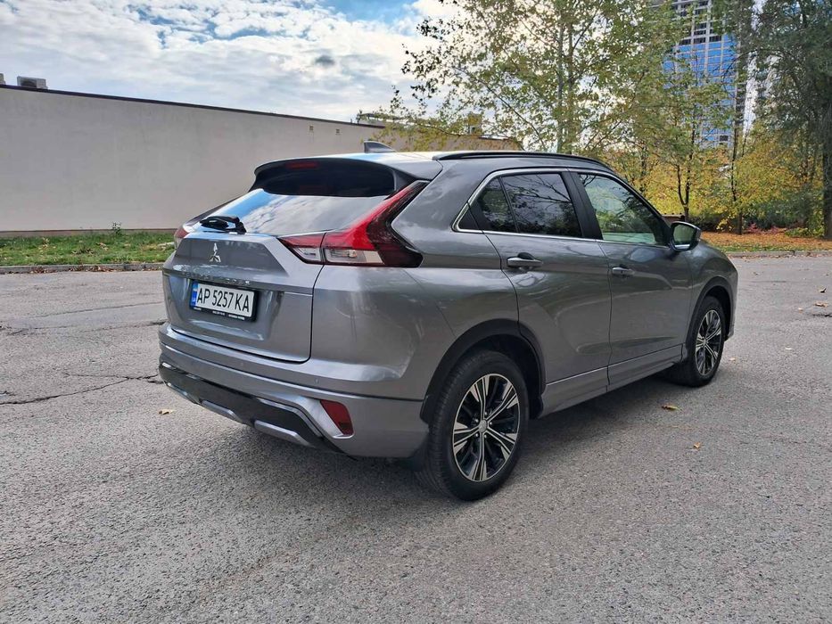Продам Mitsubishi Eclipse Cross 2022 года.