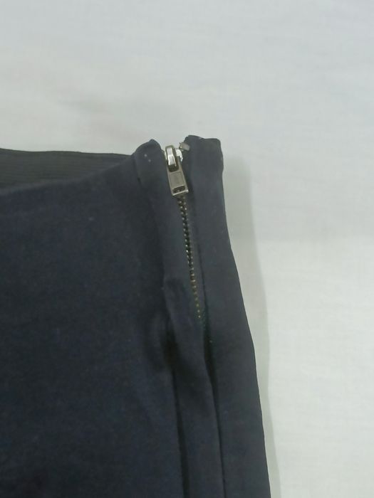 Spodnie czarne materiałowe 38