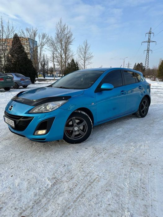 Mazda   2011  в супер ідеальному стані