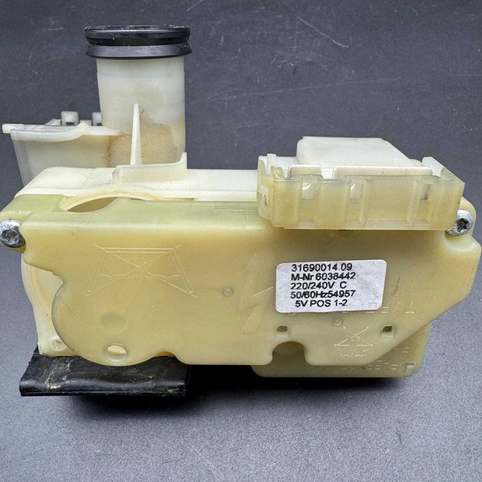 Dystrybutor wody pralki Miele Softronic z turbiną