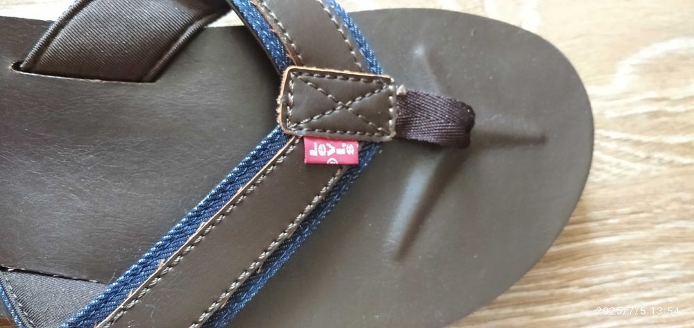 В'єтнамки Levis оригінал