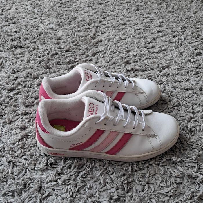 Кросівки Adidas neo