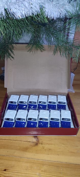 Kinsmart Jeep DJ-5B Postal USPS. Американська поштова служба