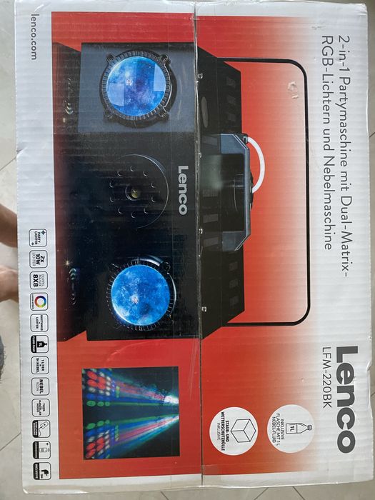 Генератор диму та світлових ефектів. Новий. Lenco LFM-220BK