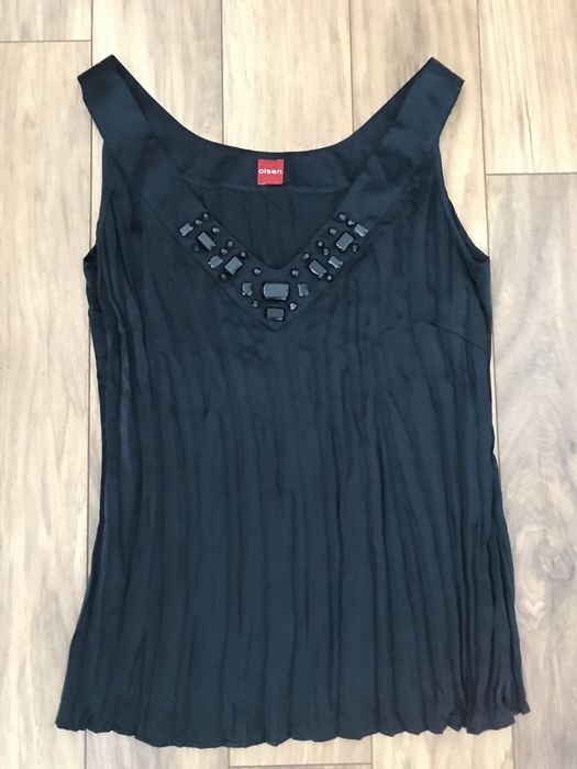 Nowa plisowana koszulka rozmiar 36