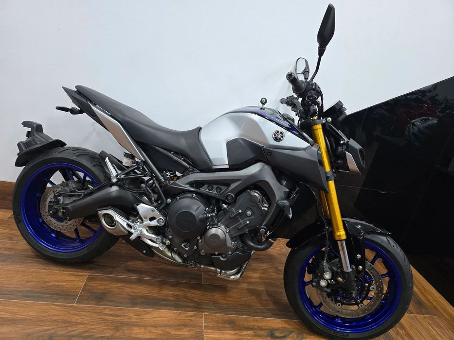 Yamaha MT YAMAHA MT09SP MT09 SP MT 09 SP MT09 MT 09 Mt900 mt850 z900