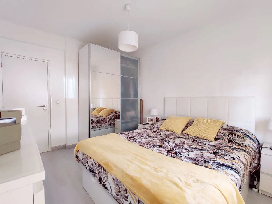 Quarto casal Disponivel varanda RESERVADO