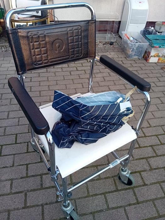 Balkonik inwalidzki kule toaleta przenośna