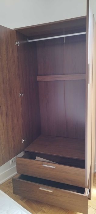 Roupeiro Novo - cor Carvalho Escuro - 2 portas e 2 gavetas