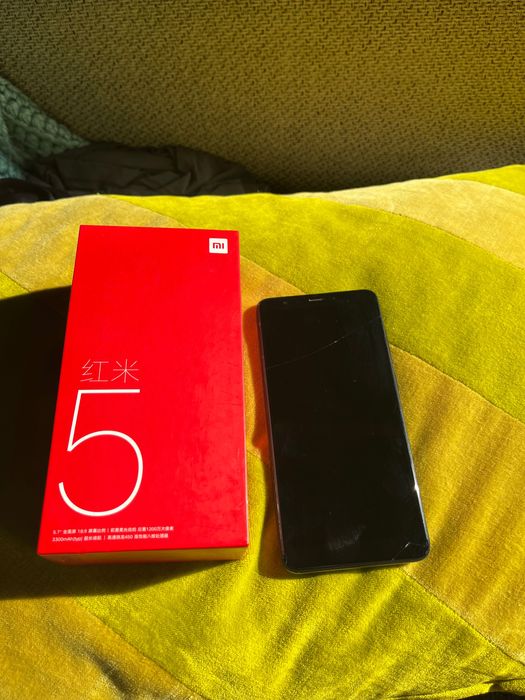 Smartfon Xiaomi Redmi 5