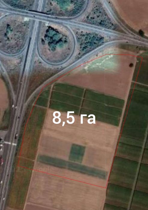 Земельна ділянка 8,5 га